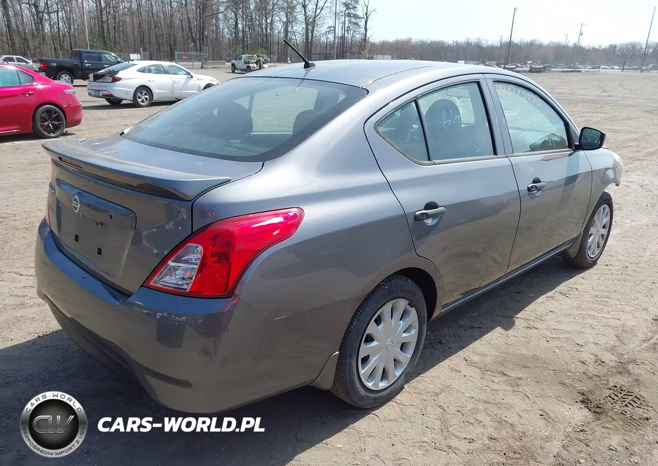 2019 Nissan Versa 1.6 S+ VIN:3N1CN7AP3KL804496 - 4