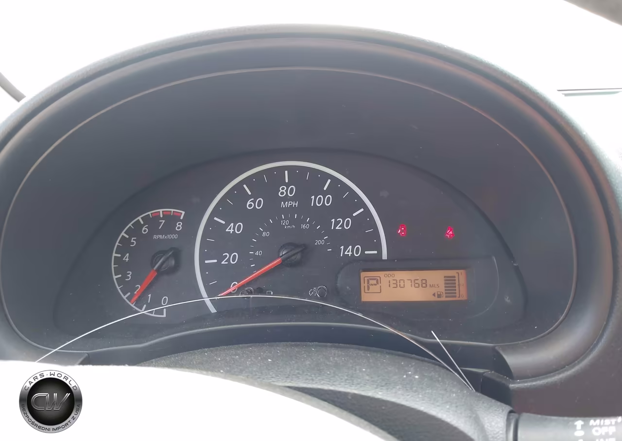 2019 Nissan Versa 1.6 S+ VIN:3N1CN7AP3KL804496 - 7