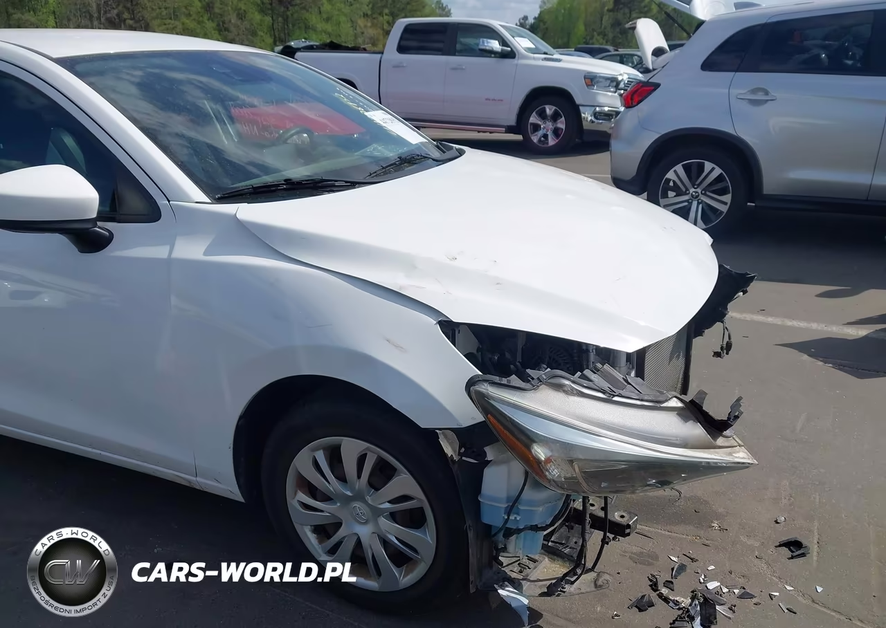 2019 Toyota Yaris L VIN:3MYDLBYV8KY519568 - 19