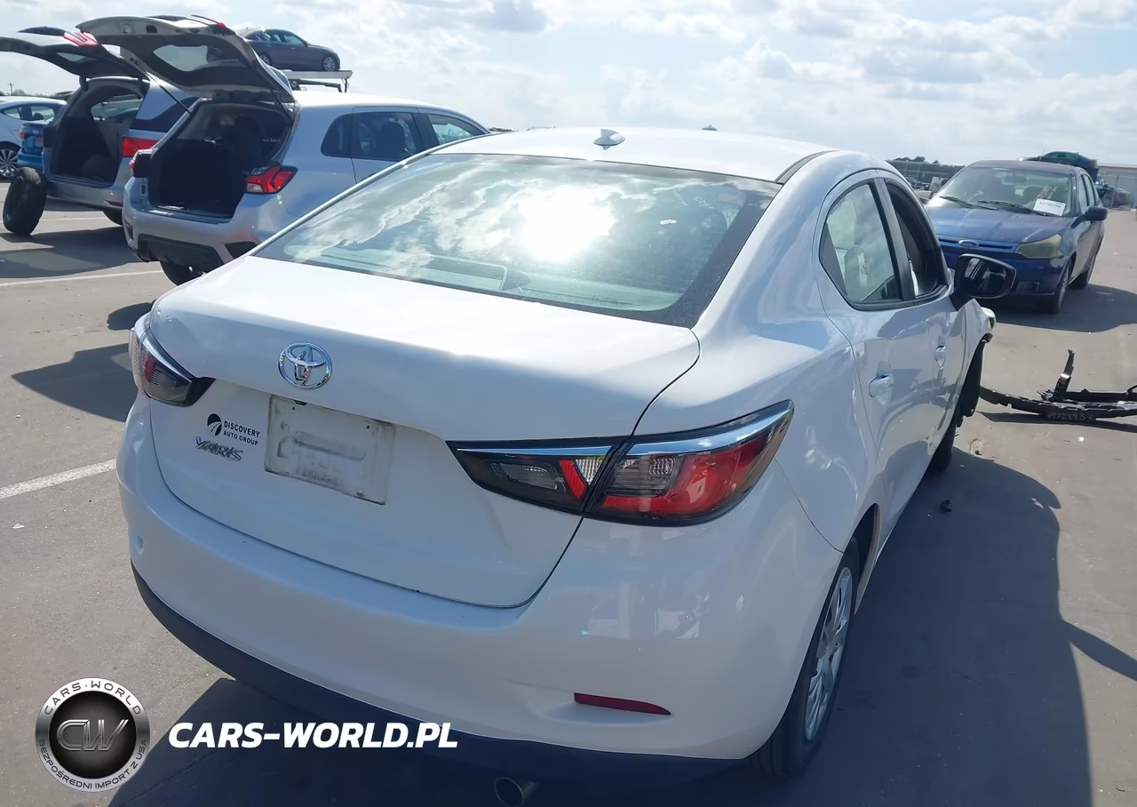 2019 Toyota Yaris L VIN:3MYDLBYV8KY519568 - 4