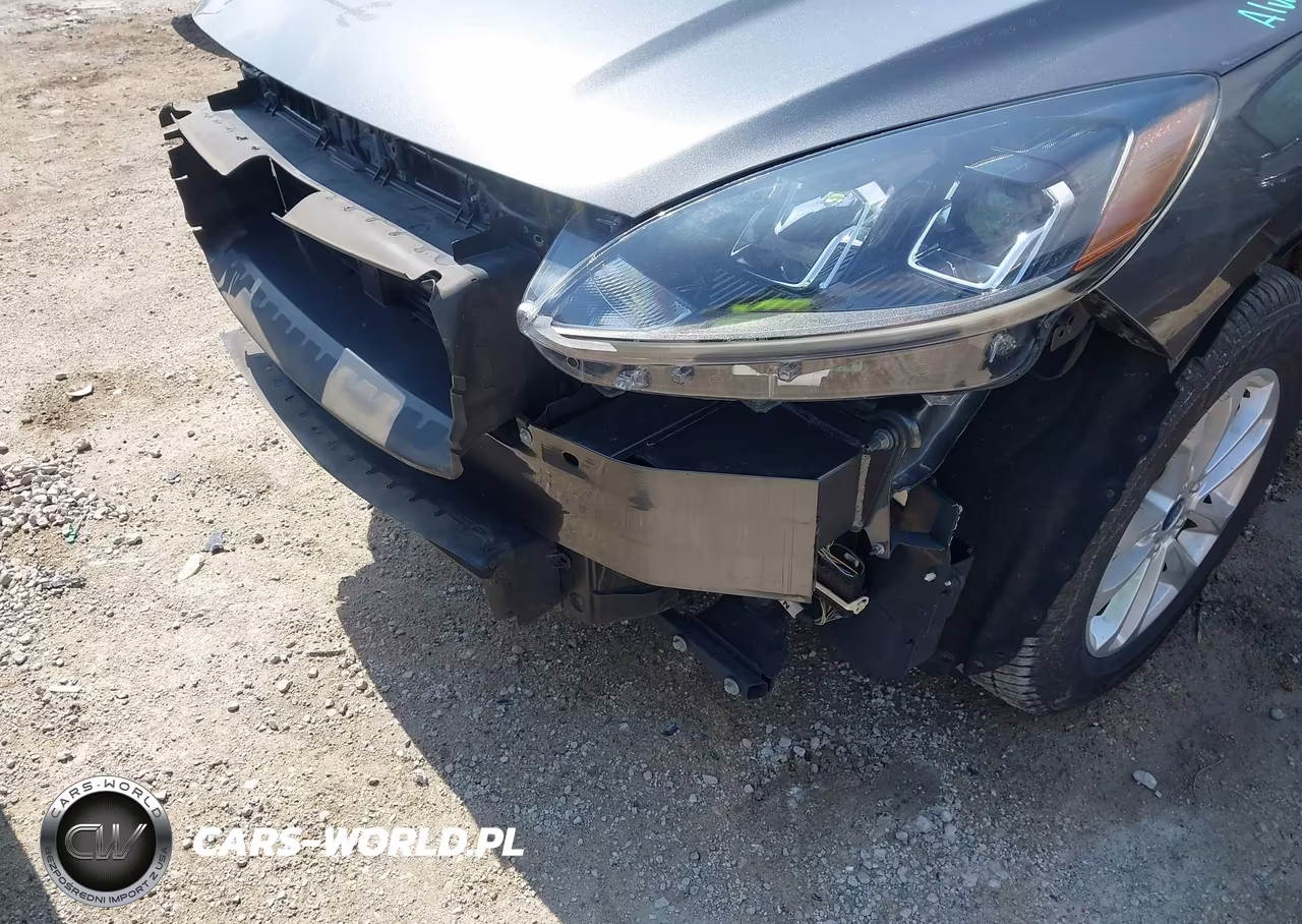 2020 Ford Escape Se VIN:1FMCU9G68LUC75866 - 17