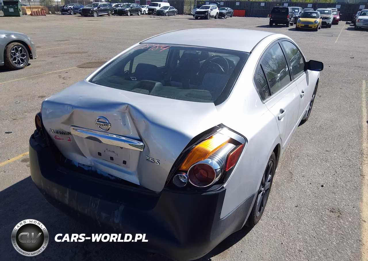 2011 Nissan Altima 2.5 S VIN:1N4AL2AP7BC135860 - 4