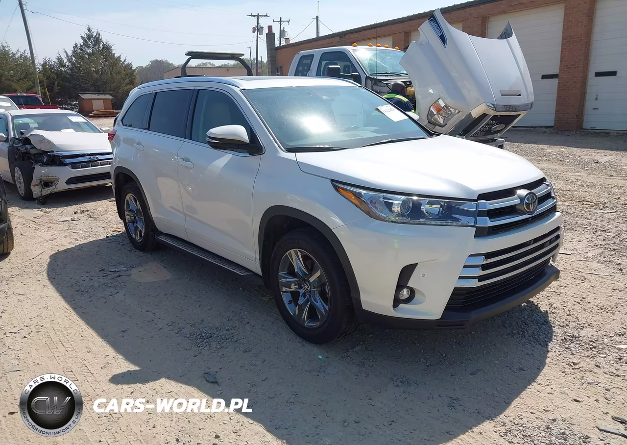2019 Toyota Highlander Limited Platinum