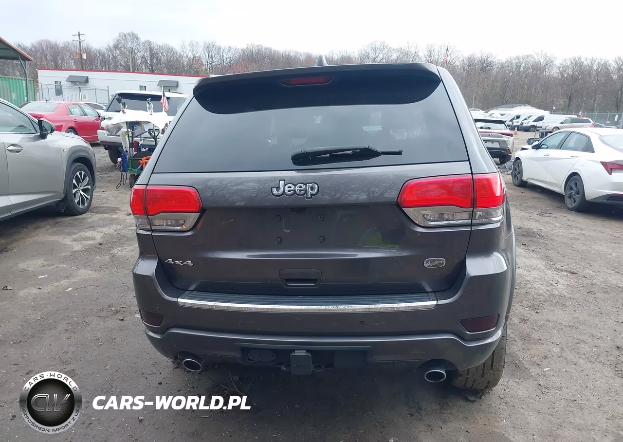 2018 Jeep Grand Cherokee Overland 4X4 VIN:1C4RJFCG9JC356141 - 17
