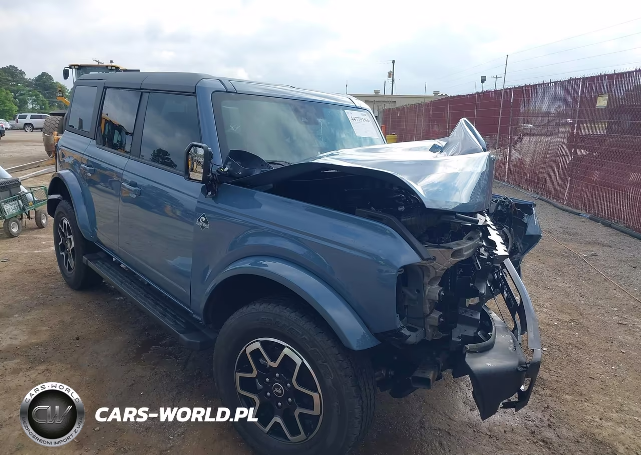 2024 Ford Bronco Outer Banks – zdjęcie 1 z 16