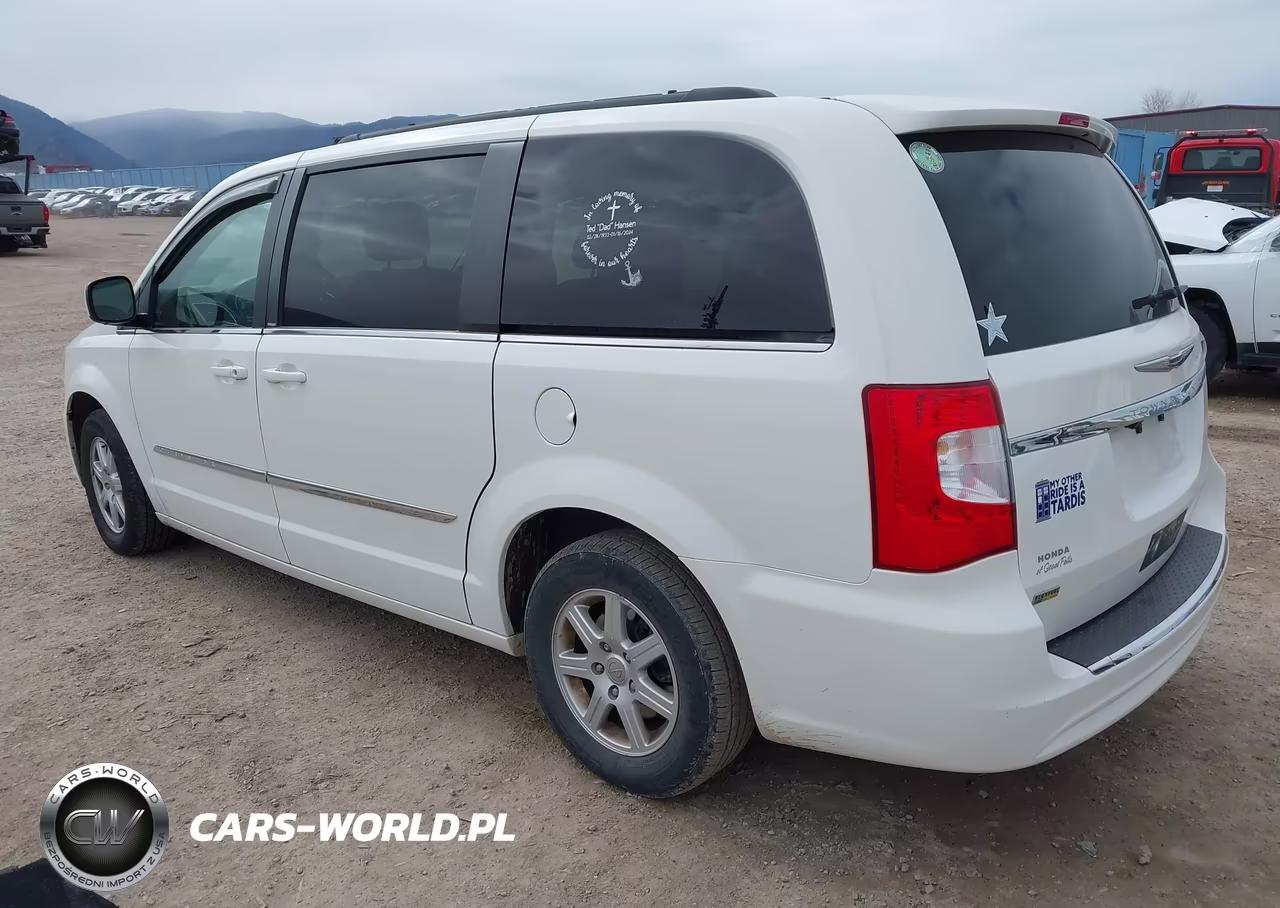 2012 Chrysler Town & Country Touring VIN:2C4RC1BG1CR367885 - 3