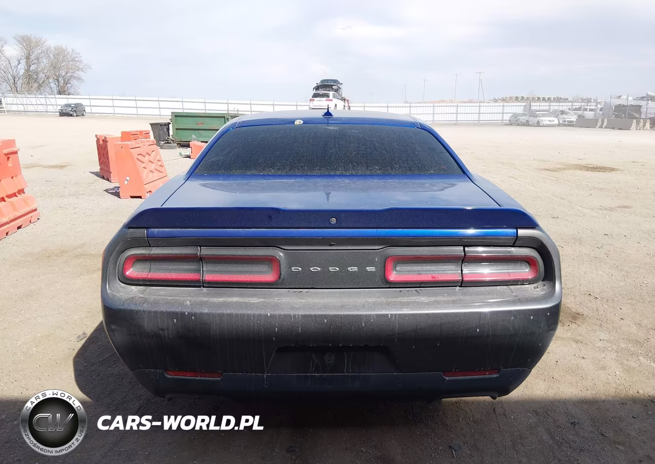 2018 Dodge Challenger Sxt Plus VIN:2C3CDZAG0JH311642 - 16