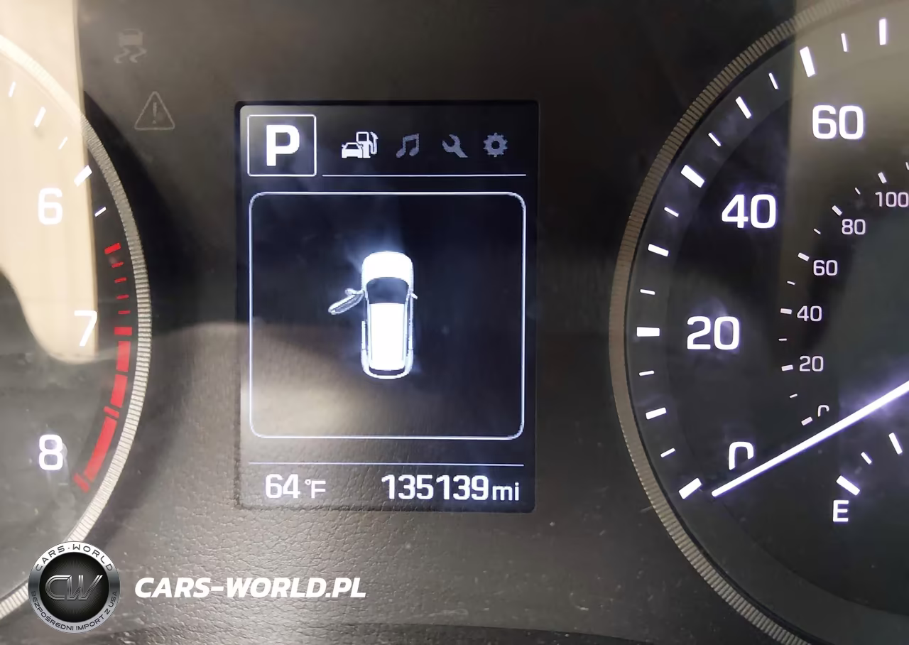 2016 Hyundai Tucson Sport VIN:KM8J33A23GU090143 - 15