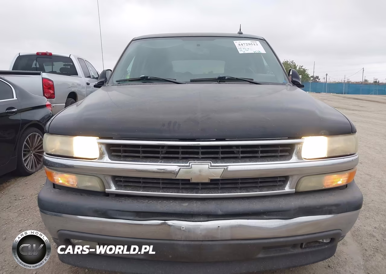 2005 Chevrolet Tahoe Ls VIN:1GNEC13V75R259525 - 12