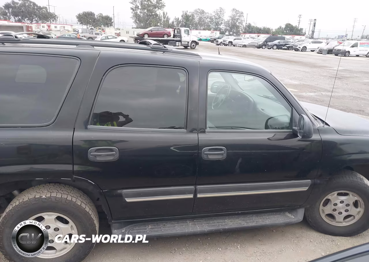 2005 Chevrolet Tahoe Ls VIN:1GNEC13V75R259525 - 13