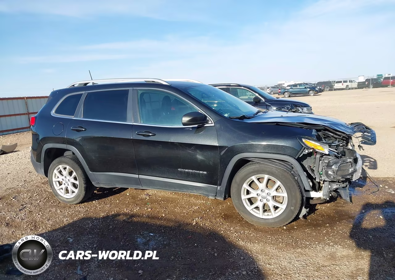 2016 Jeep Cherokee Latitude VIN:1C4PJLCB7GW258274 - 14