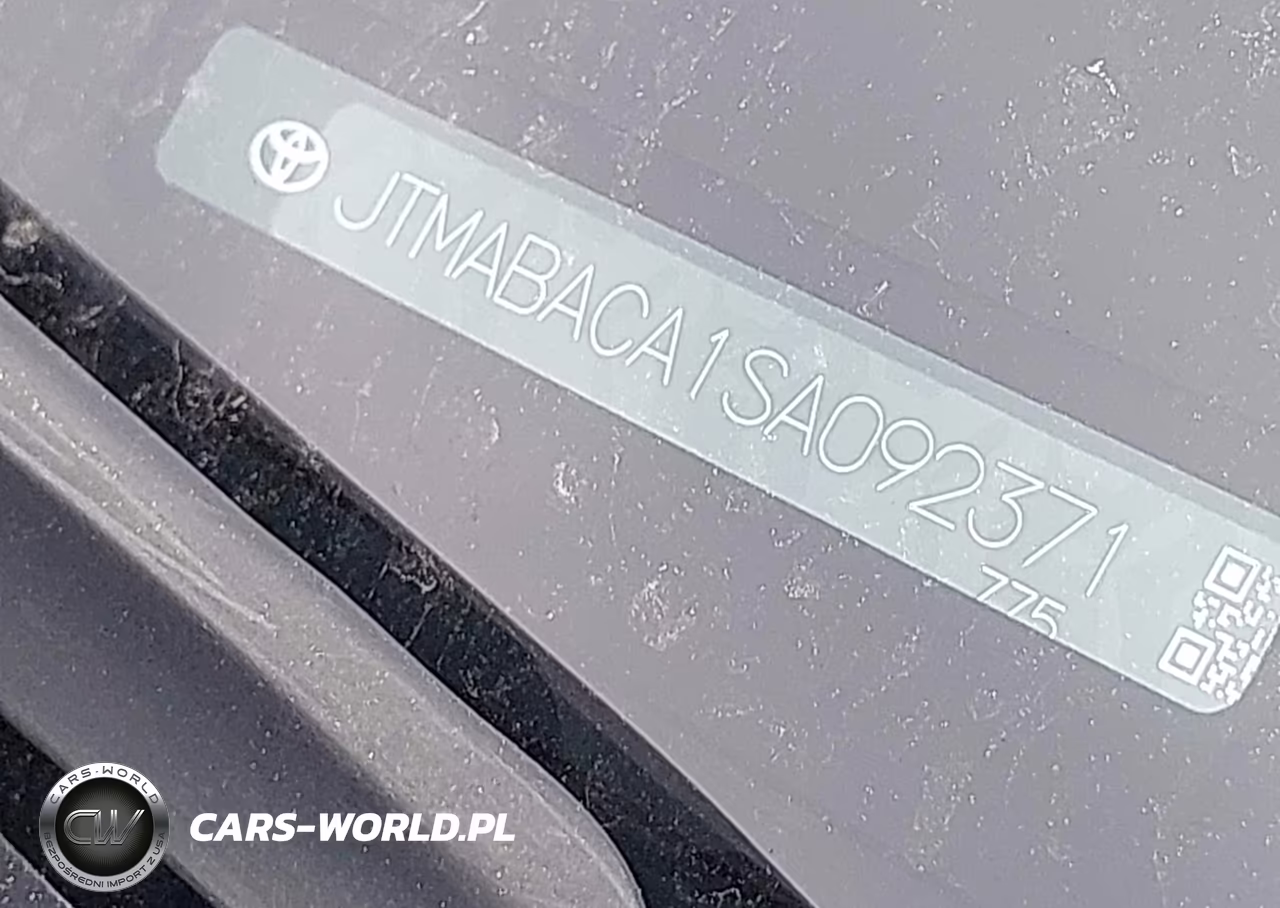 2025 Toyota Bz4X Limited VIN:JTMABACA1SA092371 - 19