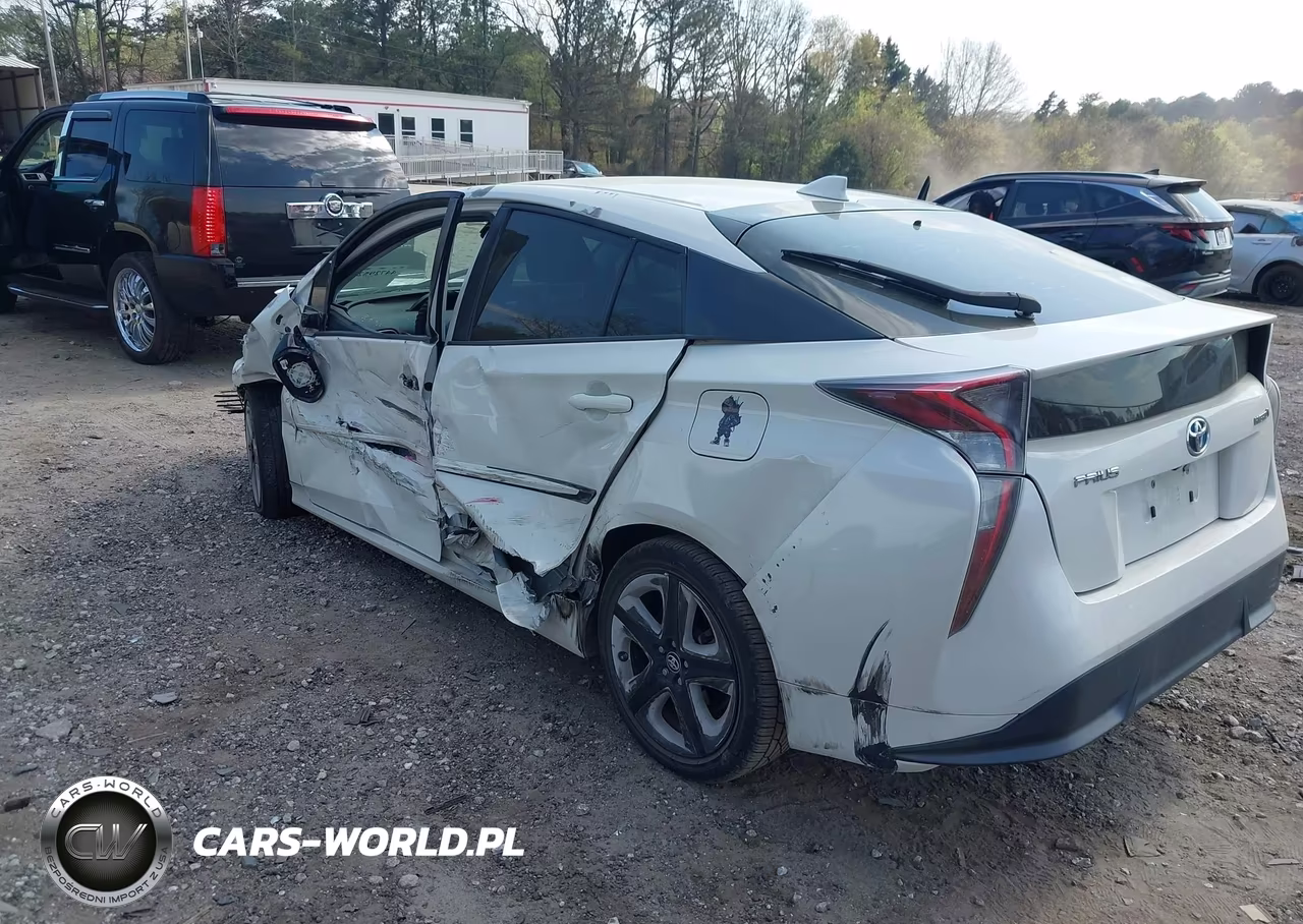 2016 Toyota Prius Three Touring VIN:JTDKARFU6G3018838 - 3