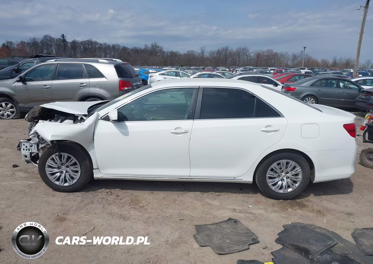 2013 Toyota Camry Le VIN:4T4BF1FK9DR291328 - 14