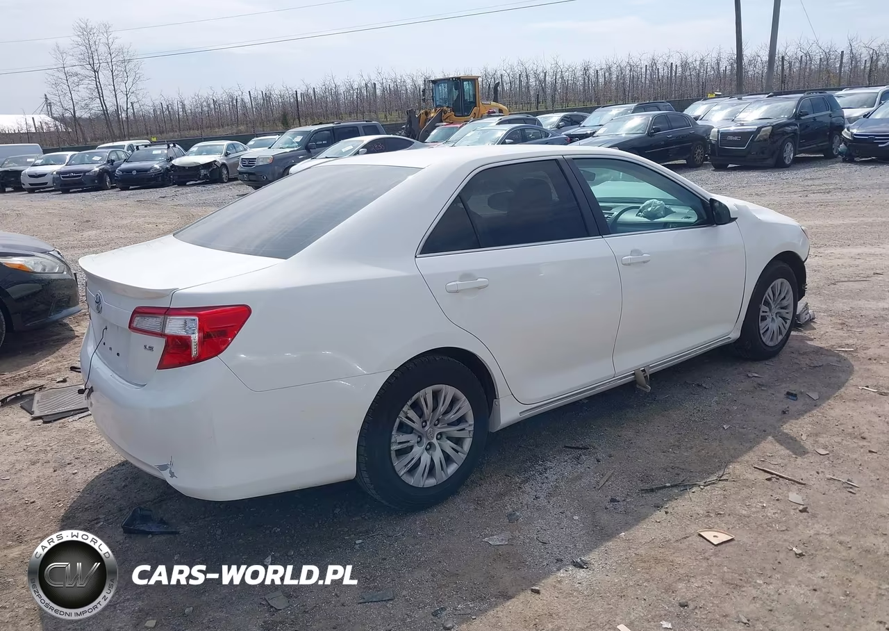 2013 Toyota Camry Le VIN:4T4BF1FK9DR291328 - 4