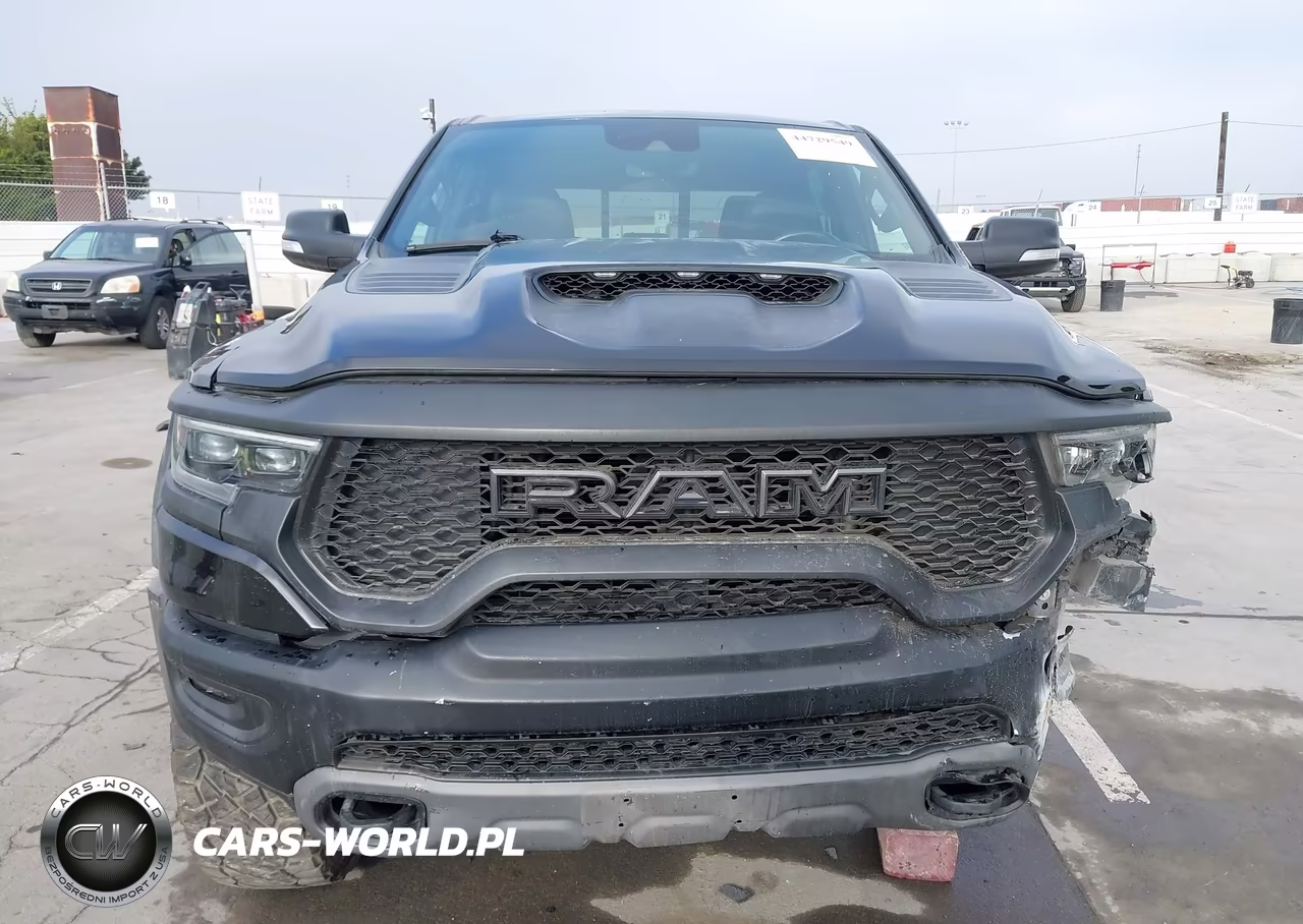 2022 Ram 1500 Classic Express VIN:1C6SRFU9XNN325671 - 13