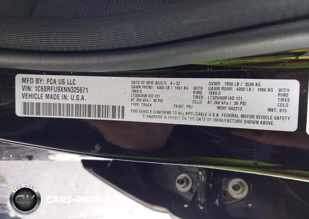 2022 Ram 1500 Classic Express VIN:1C6SRFU9XNN325671 - 9