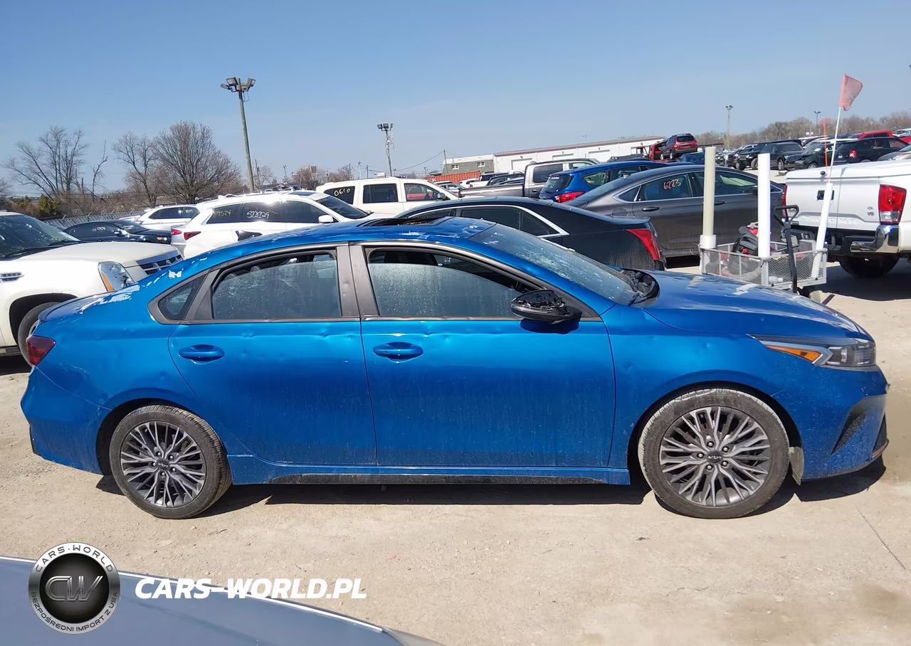 2023 Kia Forte Gt-Line VIN:3KPF54AD9PE539593 - 13