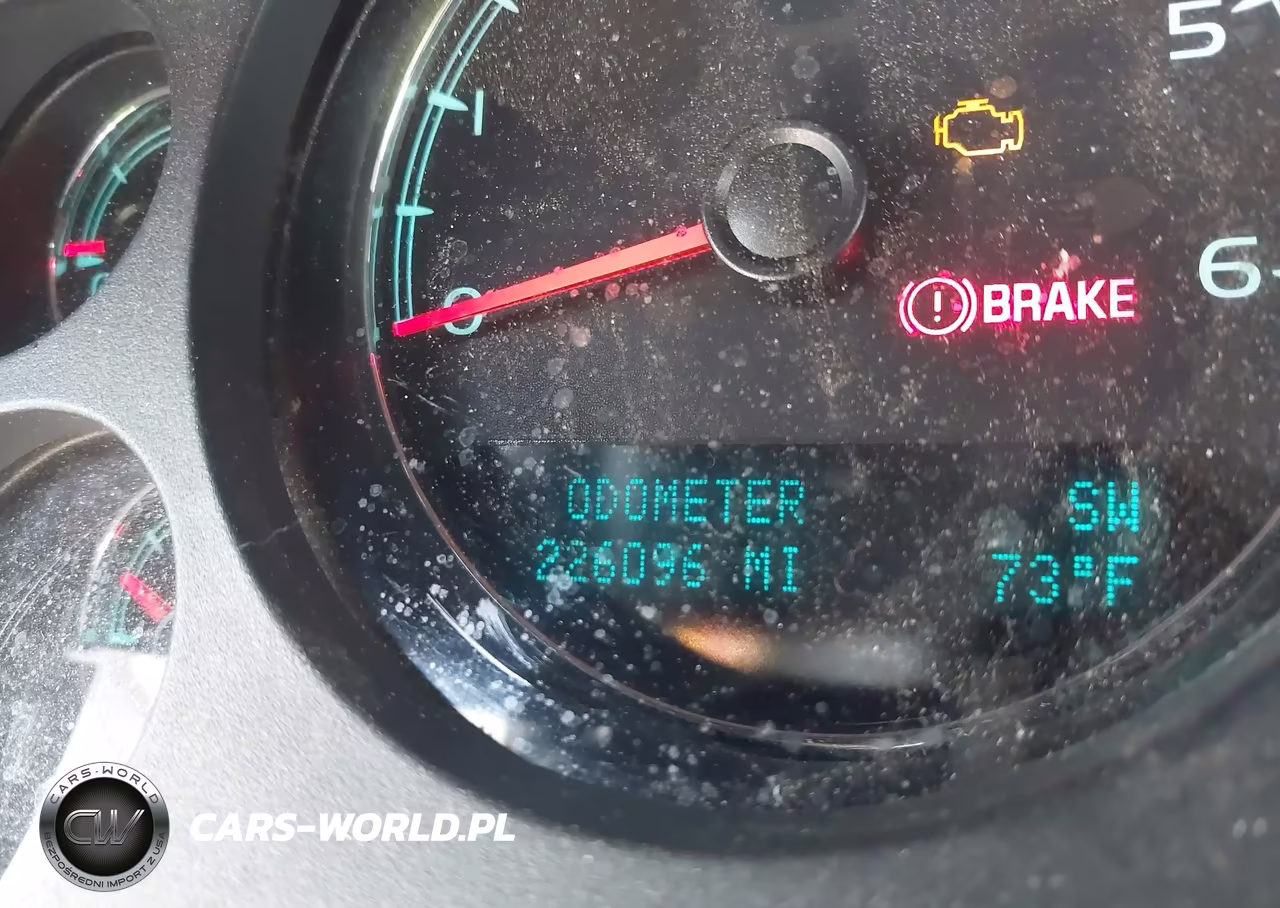 2009 Chevrolet Tahoe Ls VIN:1GNFC13C19R155914 - 15