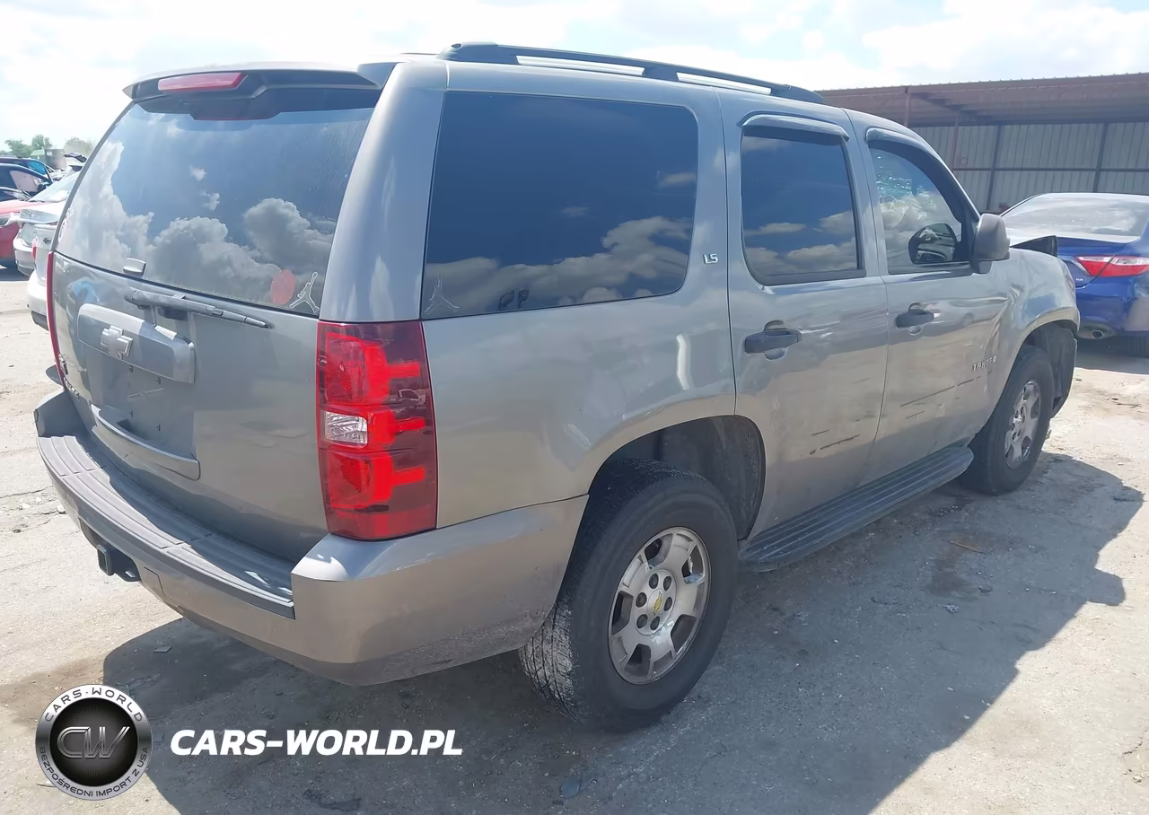 2009 Chevrolet Tahoe Ls VIN:1GNFC13C19R155914 - 4