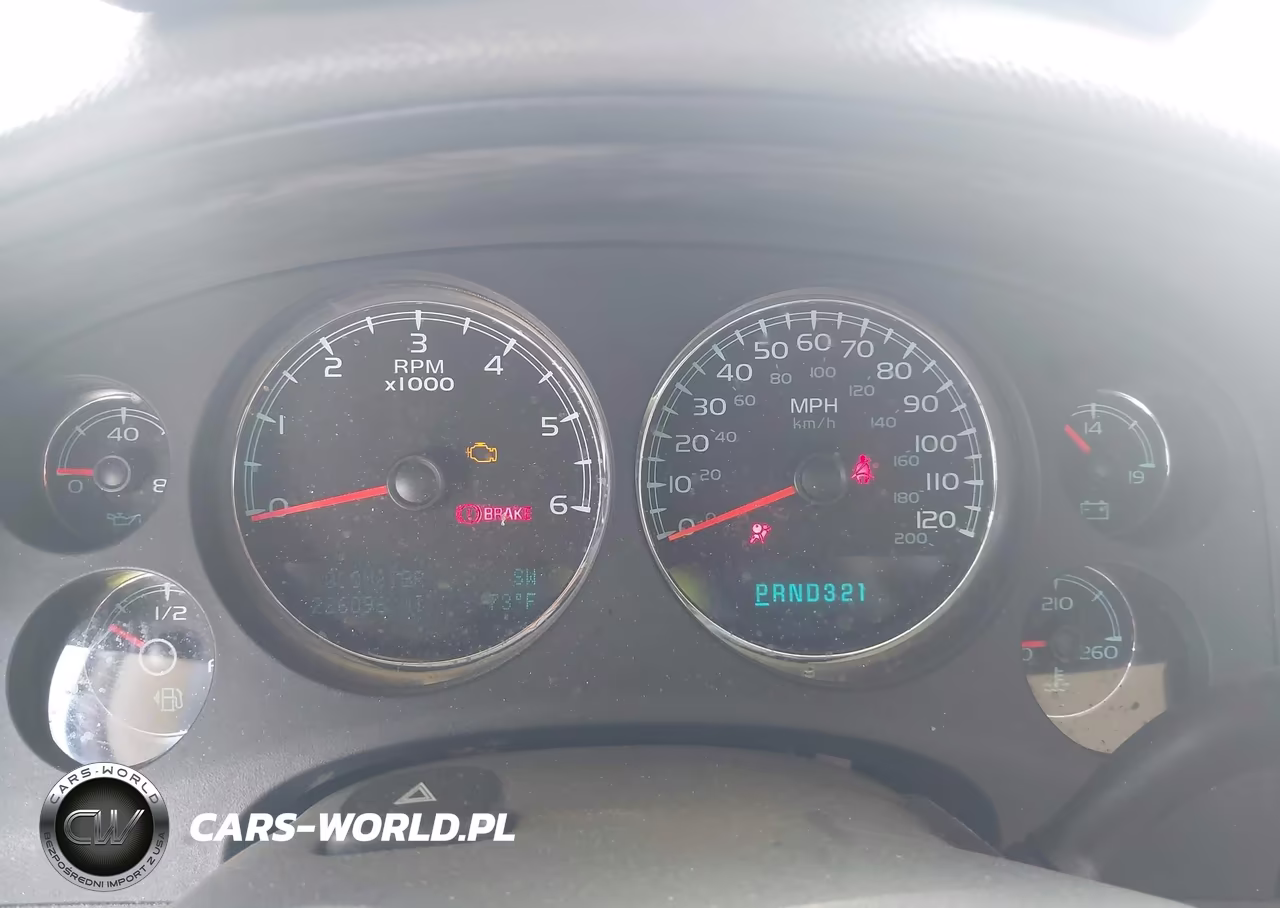 2009 Chevrolet Tahoe Ls VIN:1GNFC13C19R155914 - 7