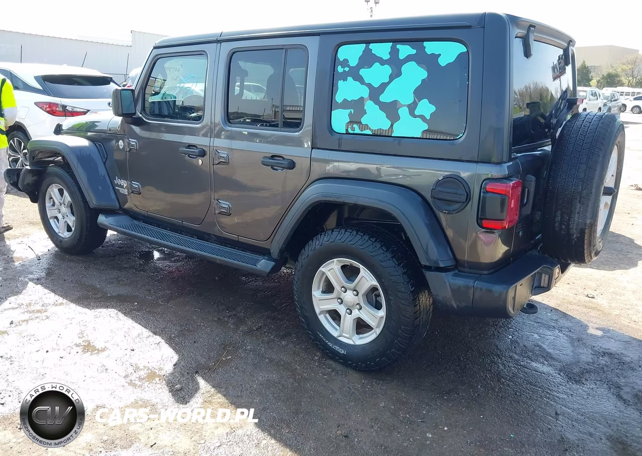 2018 Jeep Wrangler Unlimited Sport S 4X4 VIN:1C4HJXDN2JW206109 - 3