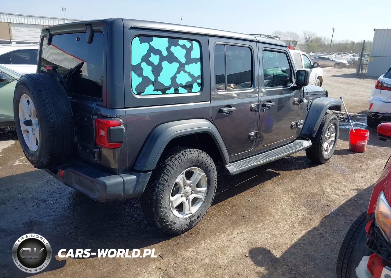 2018 Jeep Wrangler Unlimited Sport S 4X4 VIN:1C4HJXDN2JW206109 - 4
