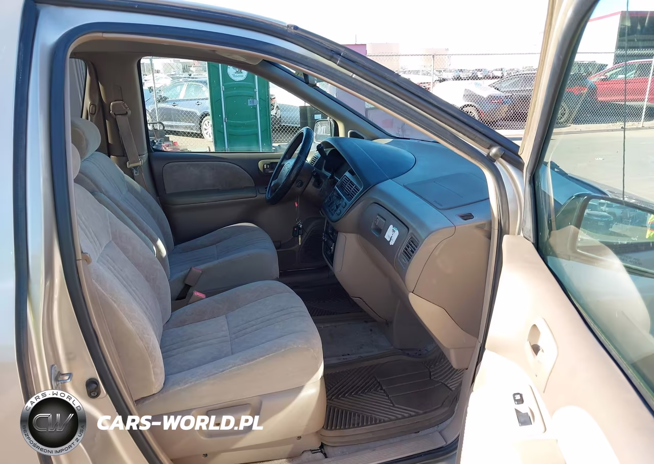 2000 Toyota Sienna Le VIN:4T3ZF13C6YU257768 - 5