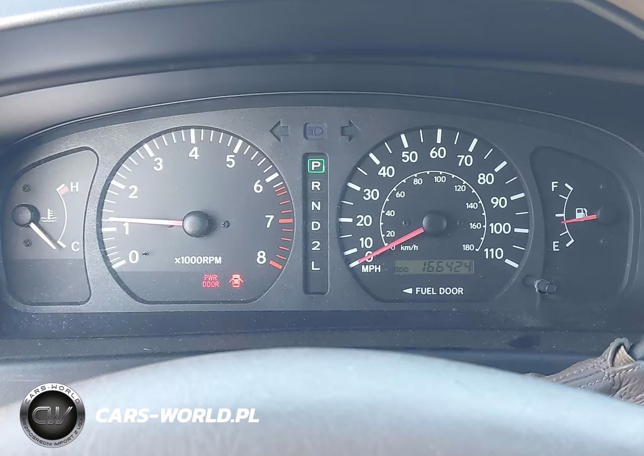 2000 Toyota Sienna Le VIN:4T3ZF13C6YU257768 - 7