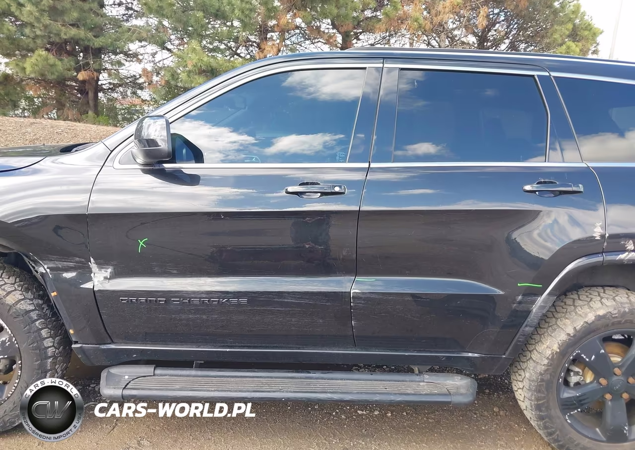 2015 Jeep Grand Cherokee Altitude VIN:1C4RJFAGXFC115442 - 14