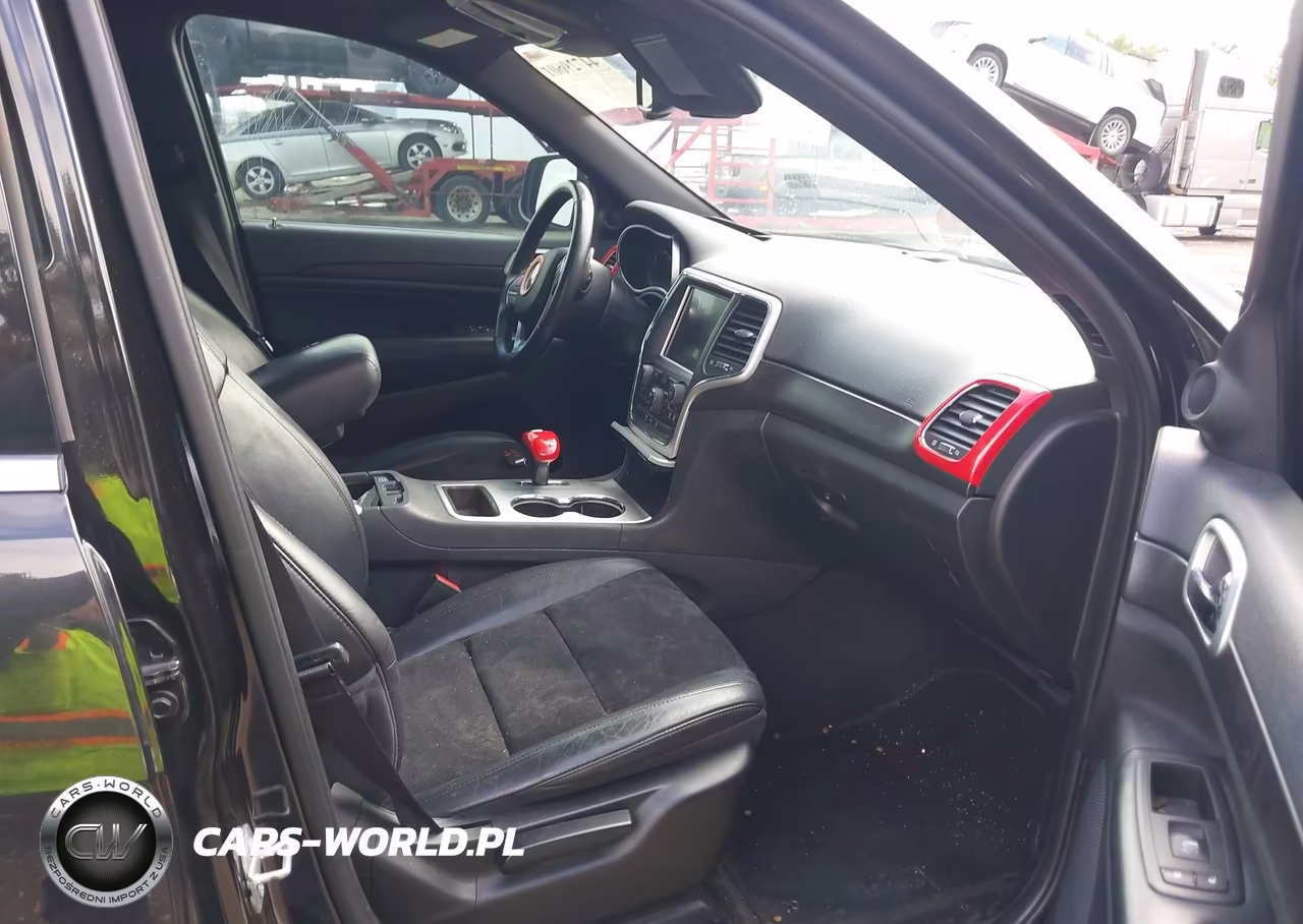 2015 Jeep Grand Cherokee Altitude VIN:1C4RJFAGXFC115442 - 5