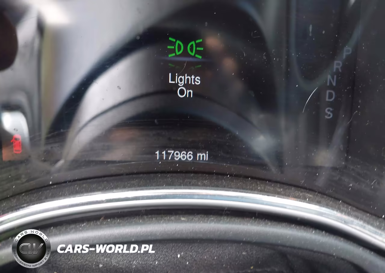 2015 Jeep Grand Cherokee Altitude VIN:1C4RJFAGXFC115442 - 7