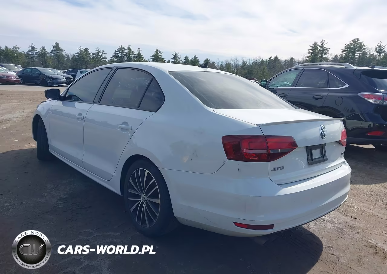 2016 Volkswagen Jetta 1.8T Sport VIN:3VWD17AJ1GM413340 - 3