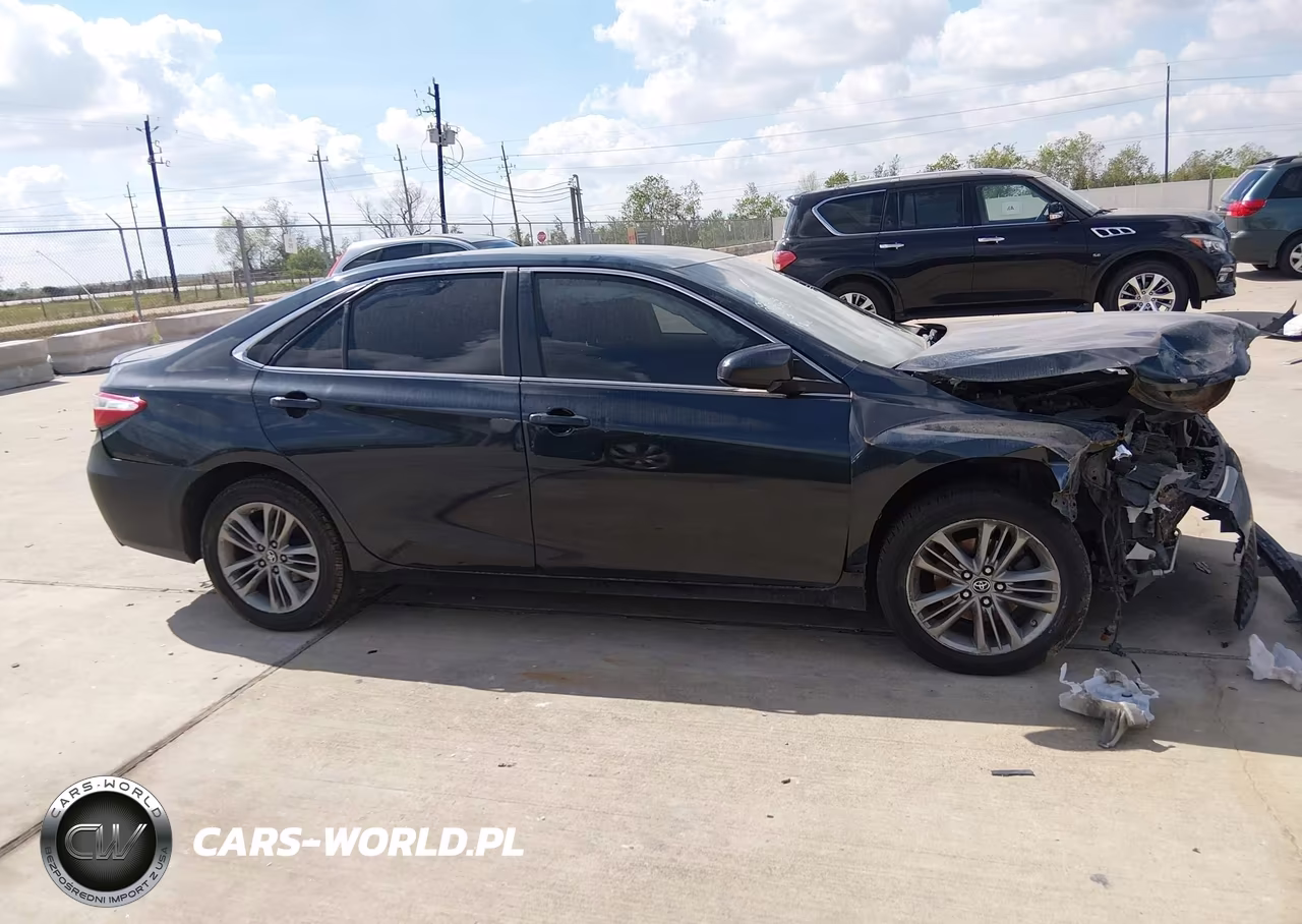 2017 Toyota Camry Se VIN:4T1BF1FK9HU319967 - 13