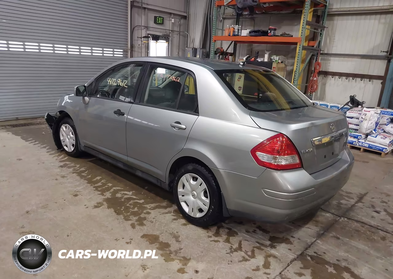 2011 Nissan Versa 1.8S VIN:3N1BC1AP5BL381094 - 3