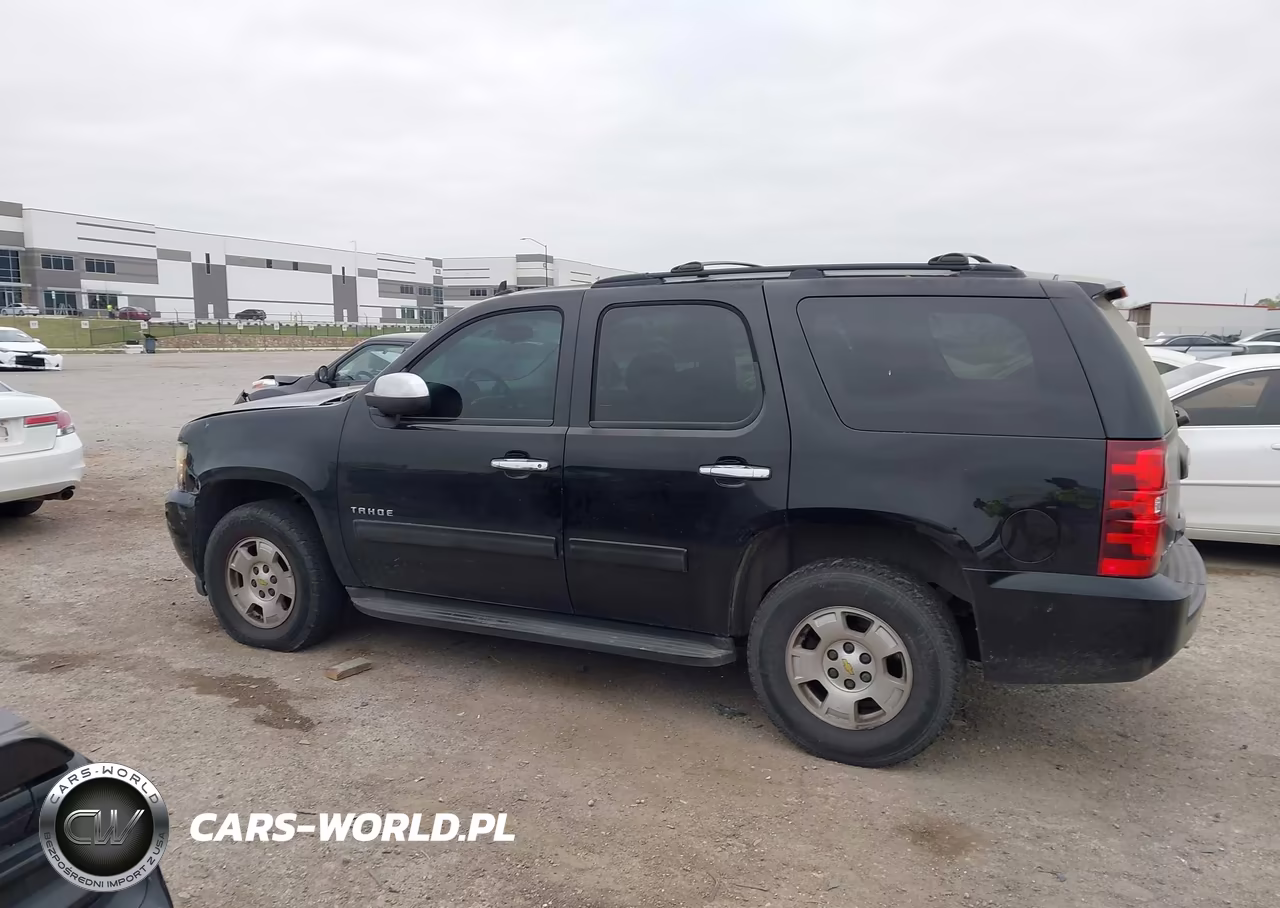 2013 Chevrolet Tahoe Ls VIN:1GNSCAE05DR234139 - 14