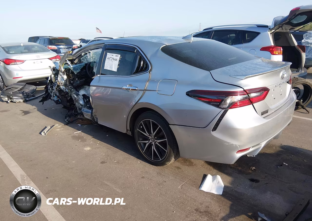 2023 Toyota Camry Se VIN:4T1T11AK1PU753261 - 3
