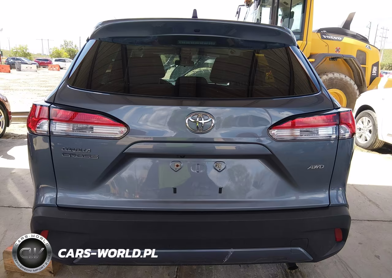 2022 Toyota Corolla Cross L VIN:7MUAAABG4NV017606 - 16