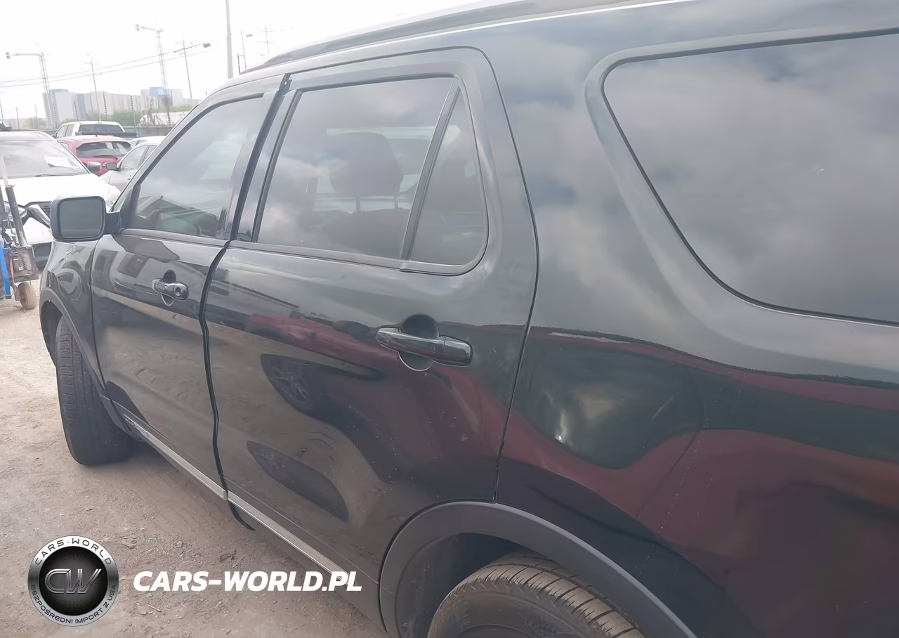 2017 Ford Explorer Xlt VIN:1FM5K7D84HGD14239 - 14