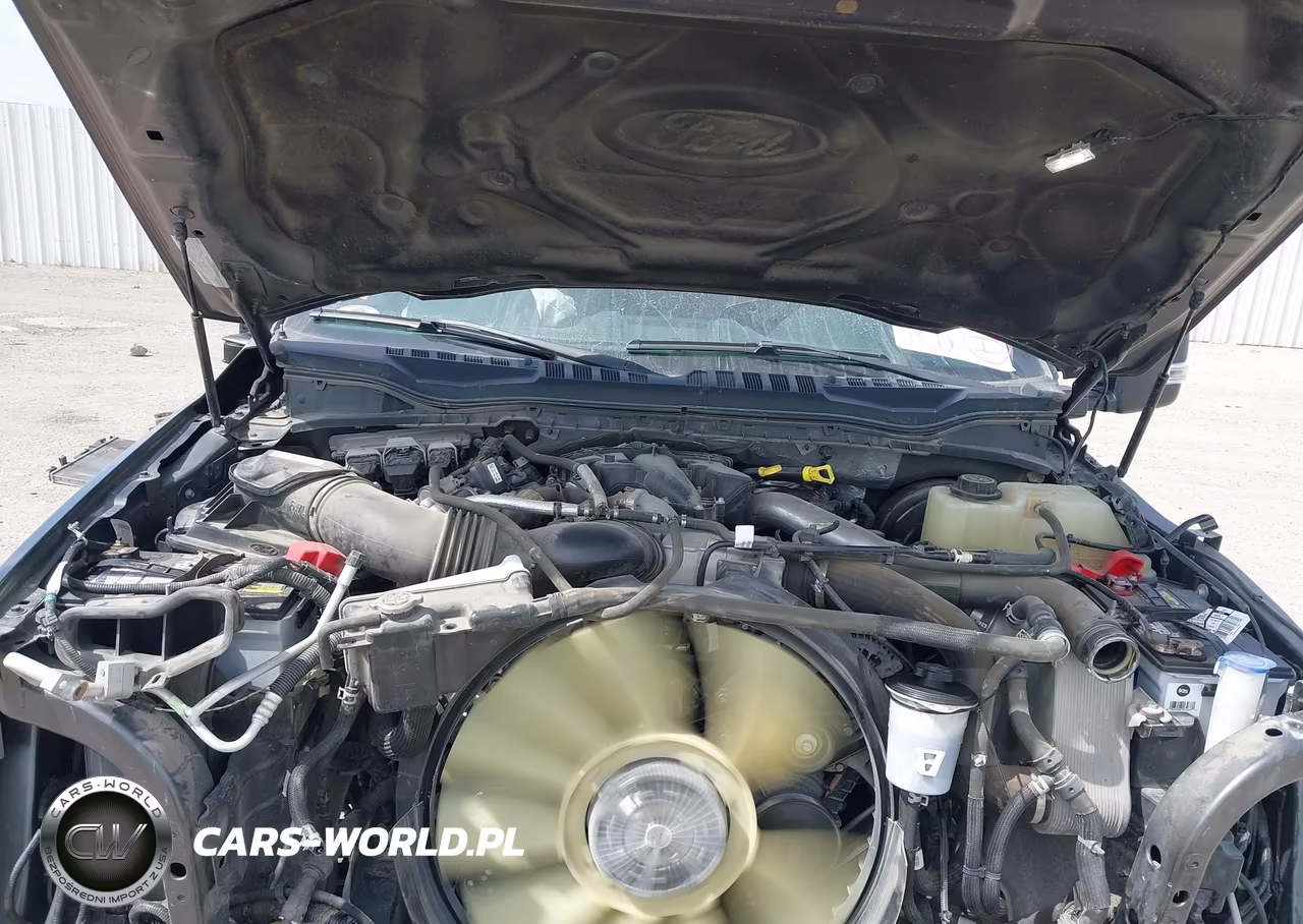 2019 Ford F-250 Xlt VIN:1FT7W2BTXKEC77566 - 10