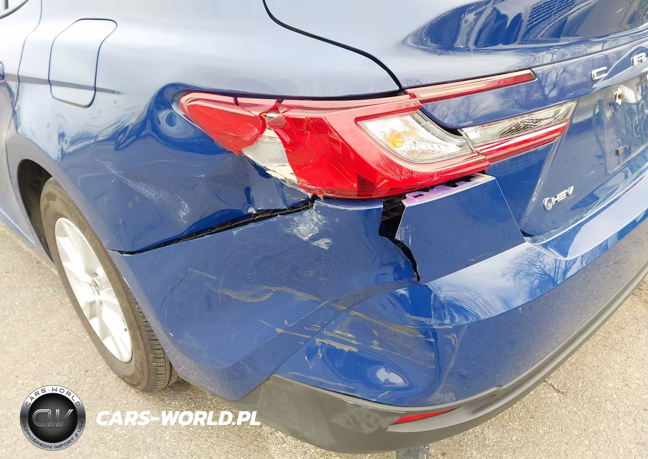 2025 Toyota Camry Le VIN:4T1DAACK6SU049387 - 18