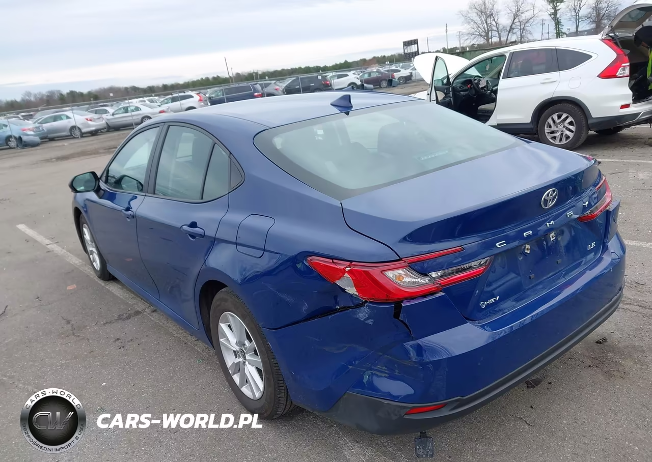 2025 Toyota Camry Le VIN:4T1DAACK6SU049387 - 3