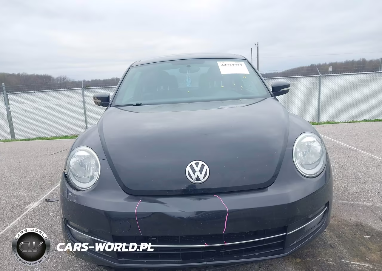 2012 Volkswagen Beetle 2.0T Turbo VIN:3VWV87AT0CM627165 - 6