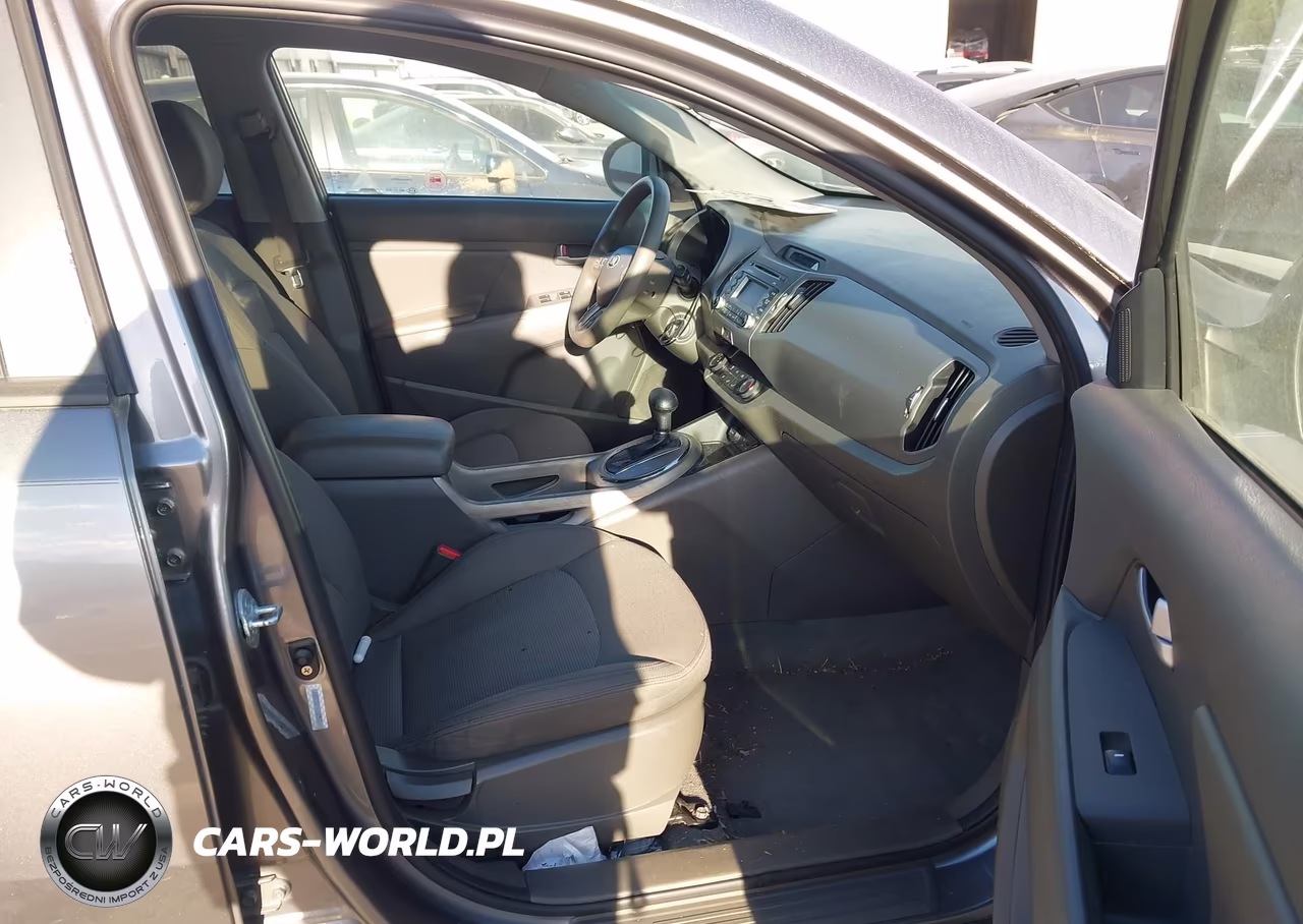 2014 Kia Sportage Lx VIN:KNDPB3AC1E7565519 - 5
