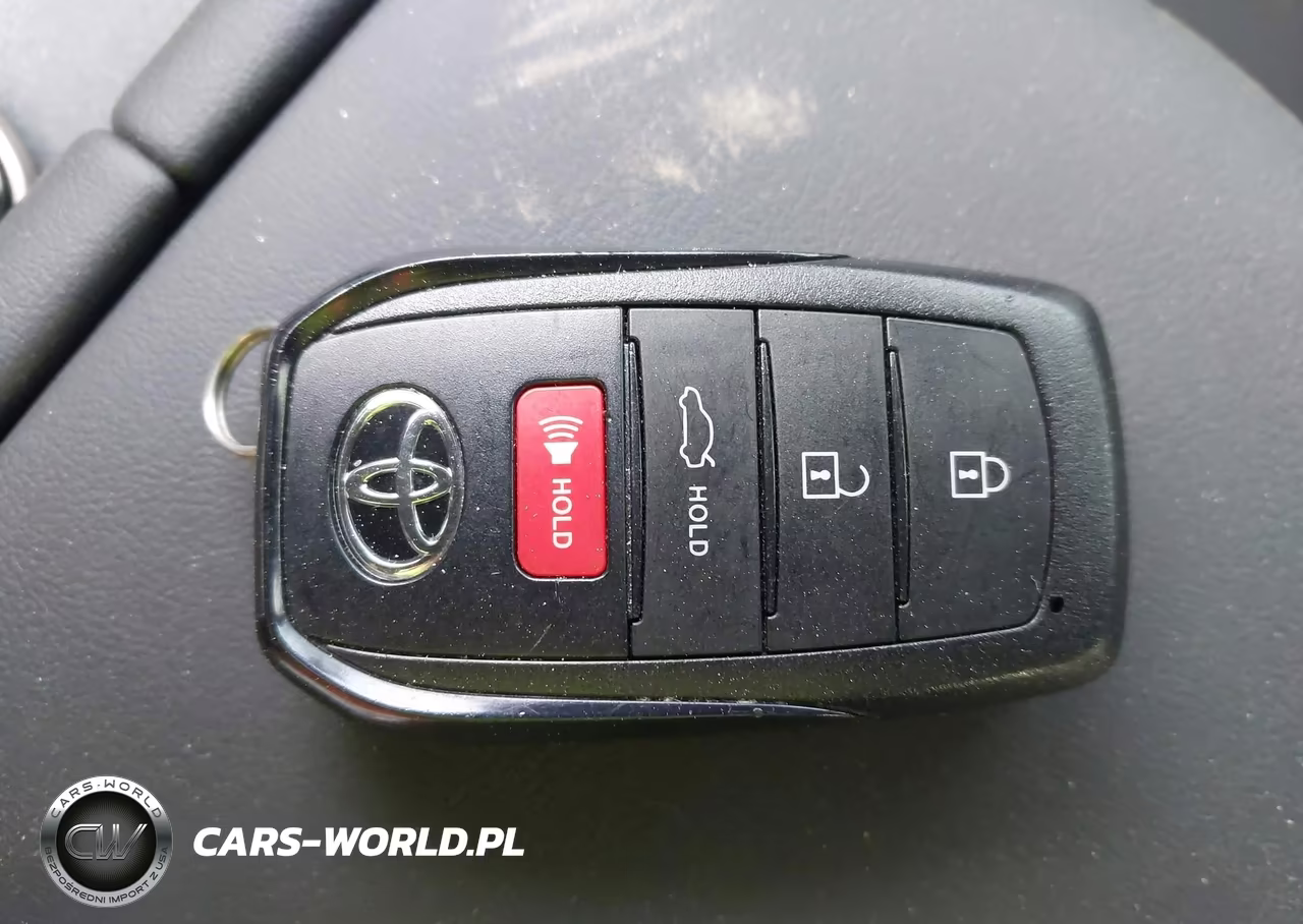 2026 Toyota Crown Xle VIN:JTDAAAAF6T3043691 - 11