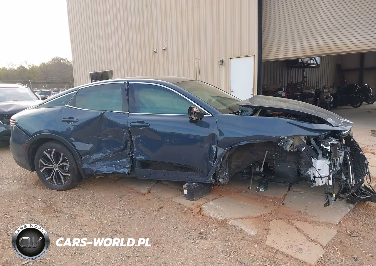2026 Toyota Crown Xle VIN:JTDAAAAF6T3043691 - 13