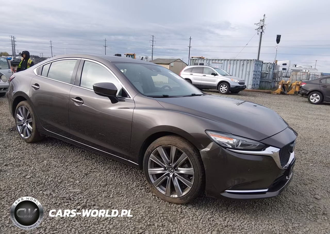2018 Mazda Mazda6 Signature
