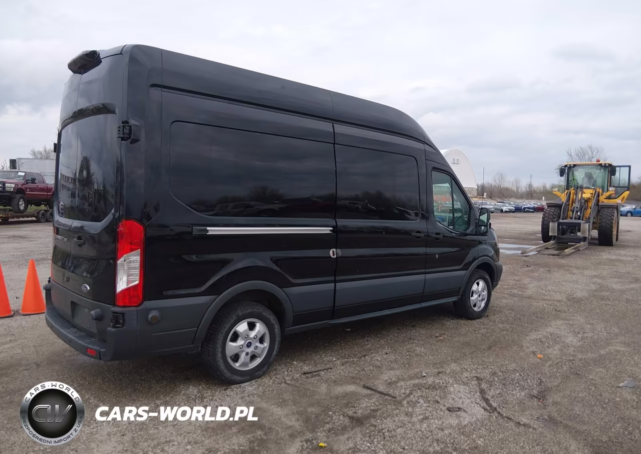 2018 Ford Transit-250 VIN:1FTYR2XM0JKB30959 - 4
