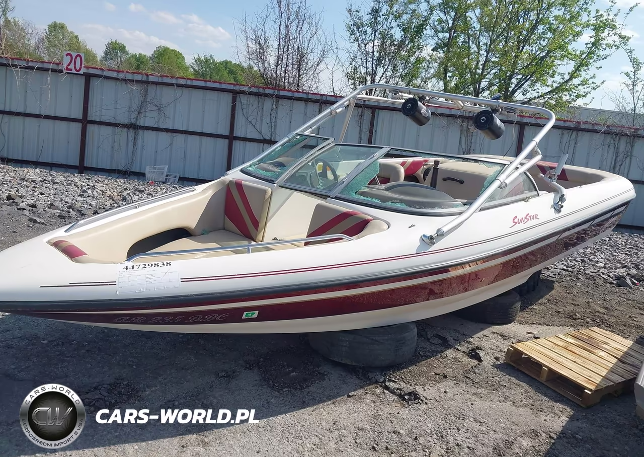 2002 Aztec Sunstar