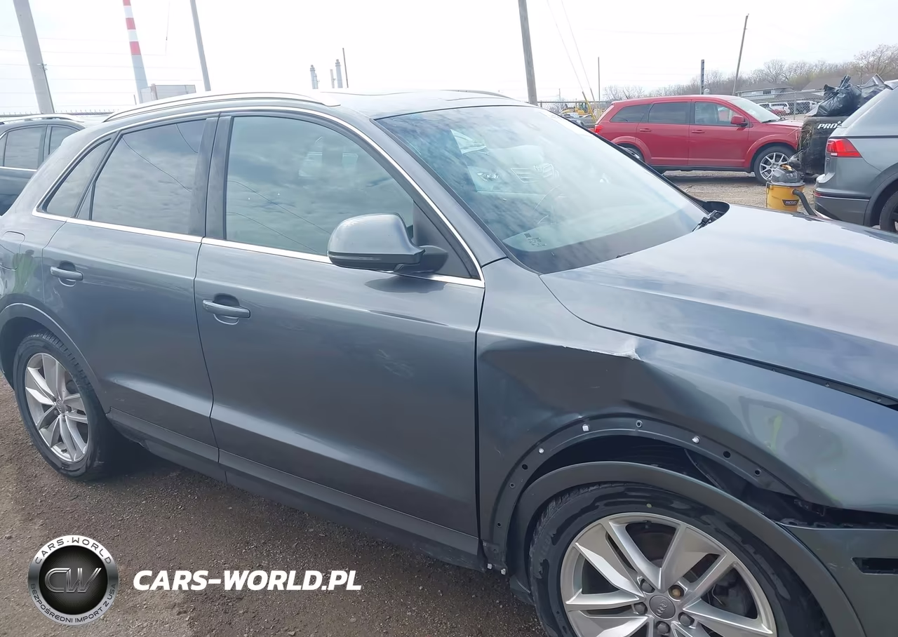 2016 Audi Q3 2.0T Premium Plus VIN:WA1EFCFS1GR002029 - 13